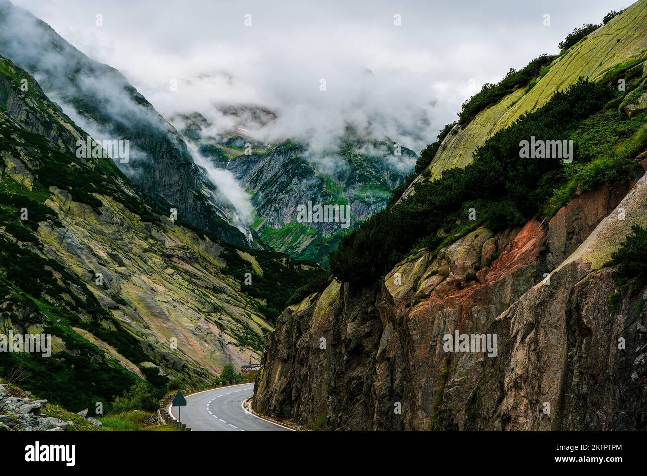 Blick auf den Grimselpass in der Schweiz. Stockfoto