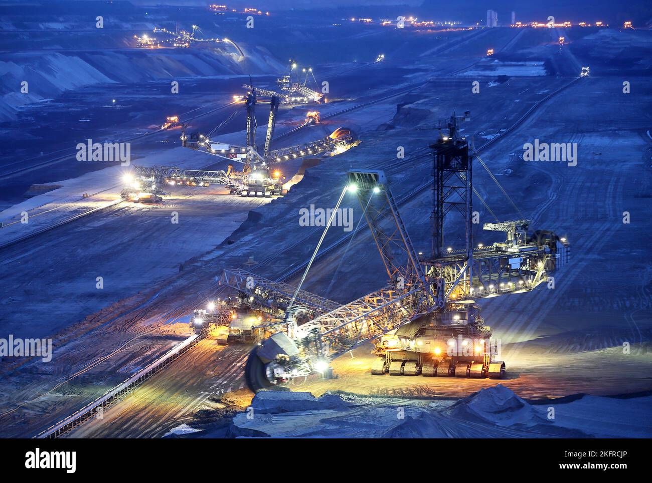 Schaufelradbagger in einem Braunkohle- oder Braunkohlenbruch, Deutschland Stockfoto
