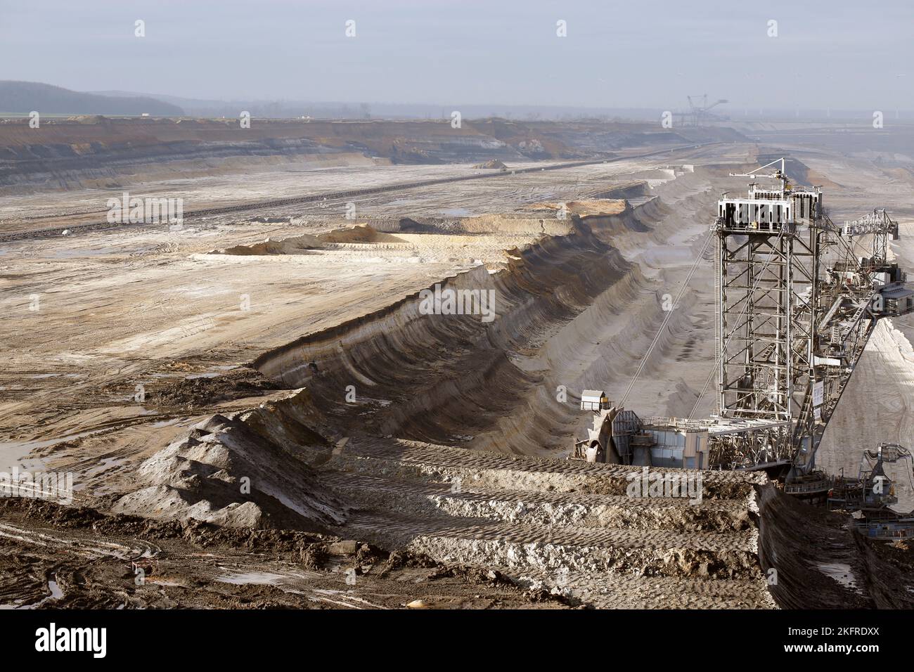 Schaufelradbagger in einem Braunkohle- oder Braunkohlenbruch, Deutschland Stockfoto