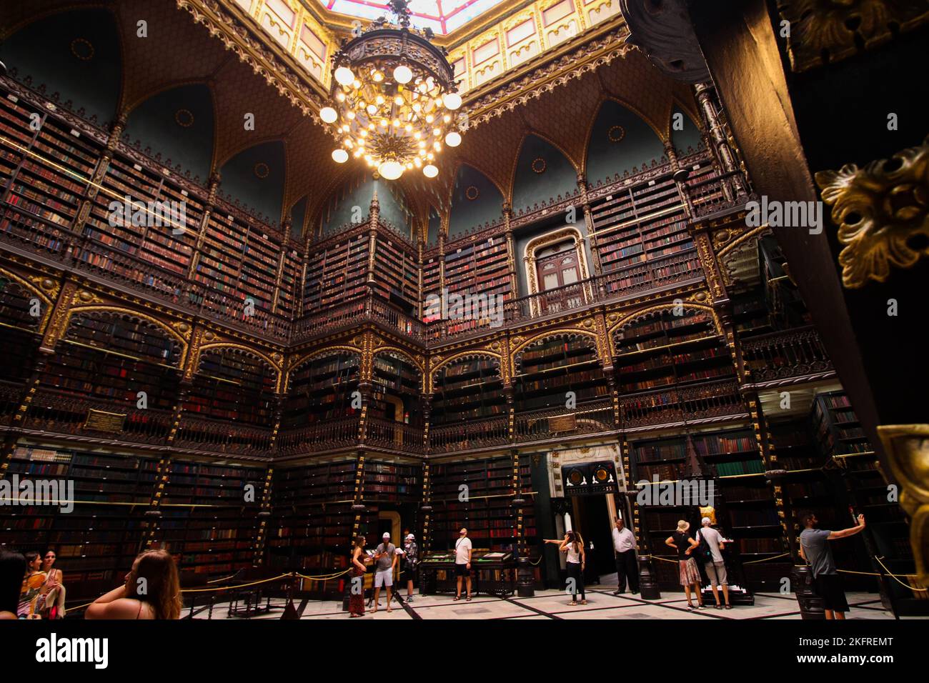 Rio de Janeiro, RJ, Brasilien, 2022 - Königliches Portugiesisches Kabinett des Lesens, öffentliche Bibliothek, eröffnet 1887 im Centro-Viertel. Es ist die größte Sammlung Stockfoto