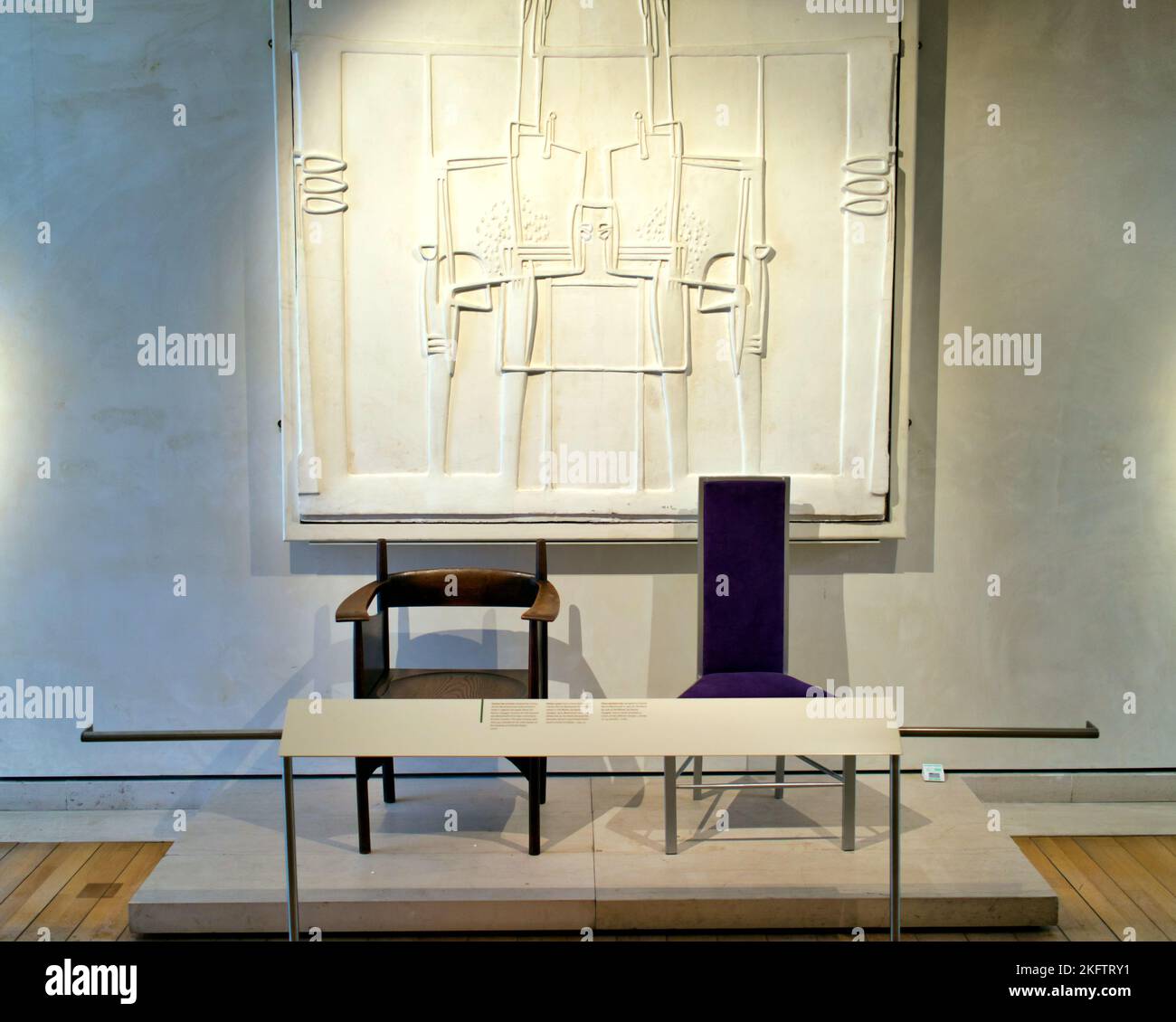 Charles Rennie Macintosh Furniture National Museum of Scotland, Chambers St, Edinburgh EH1 1JF Stockfoto