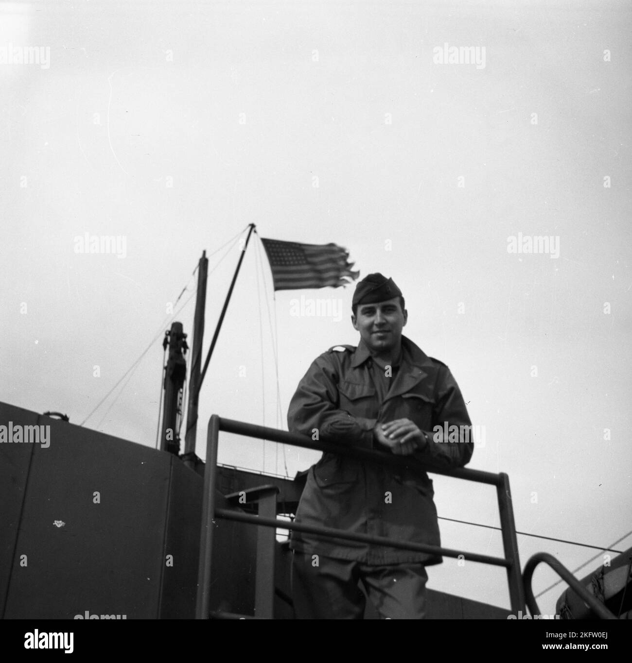 Veteranen der United States Army kommen nach dem Zweiten Weltkrieg auf dem Elgin Victory Schiff nach Hause SS Elgin Victory, ein von Permanente Metals gebautes Schiff vom Typ VC2-S-AP2 Victory Stockfoto