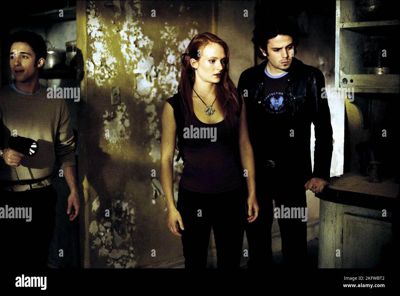 THOMAS IAN NICHOLAS, DAISY MCCRACKIN, LUKE KIRBY, HALLOWEEN: Resurrection 2002 Stockfoto