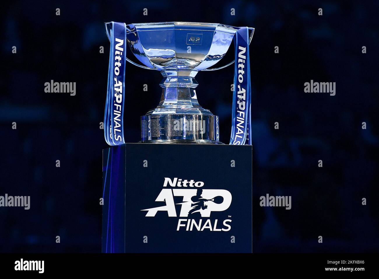 Turin, Italien. 20. November 2022. Die ATP-Finals verdoppelt die Trophäe wird am achten Tag des Nitto ATP Finals gesehen. Kredit: Nicolò Campo/Alamy Live Nachrichten Stockfoto