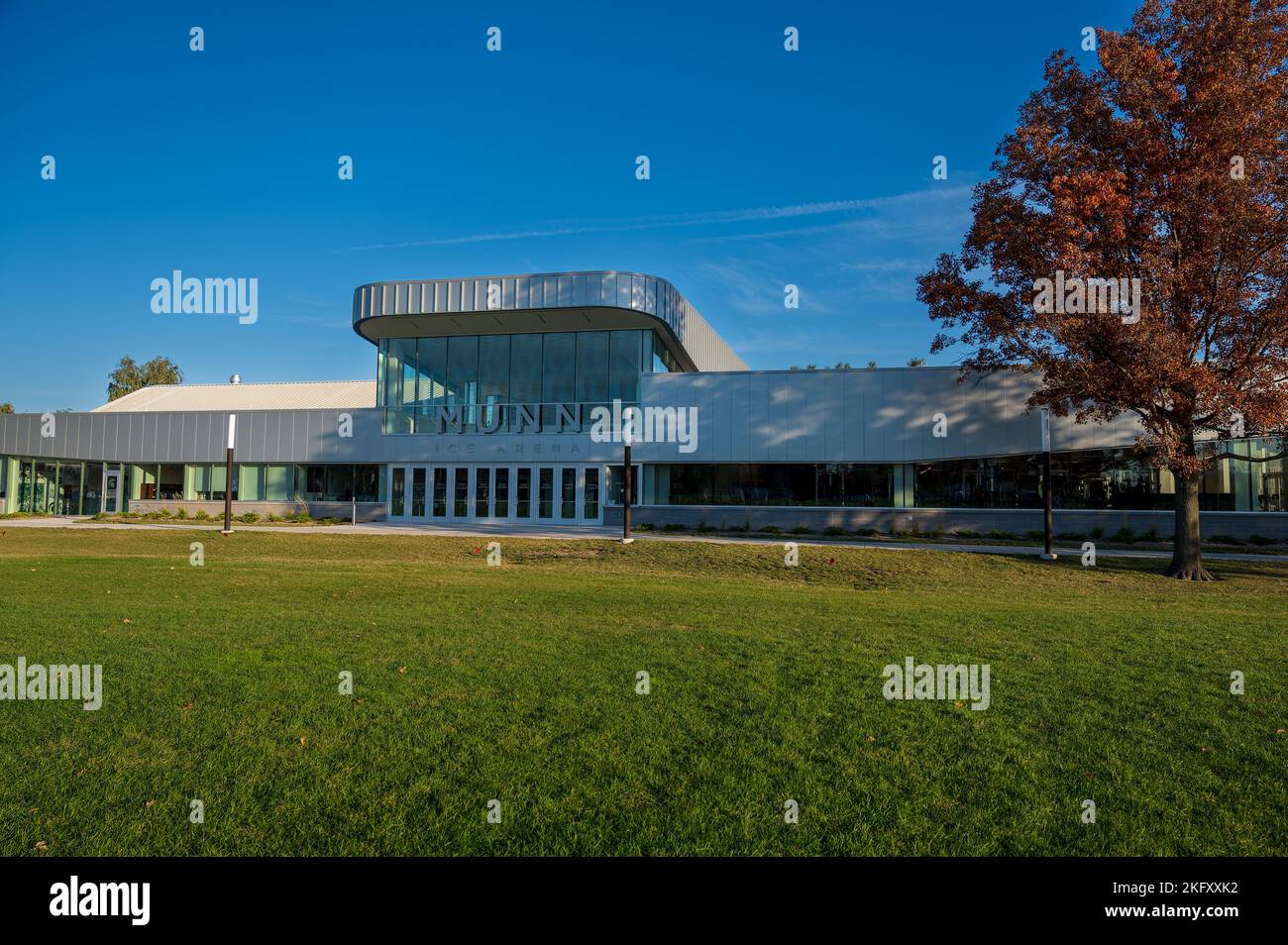 East Lansing MI - 14. Mai 2022: Neue Ergänzung der Munn Ice Arena Stockfoto