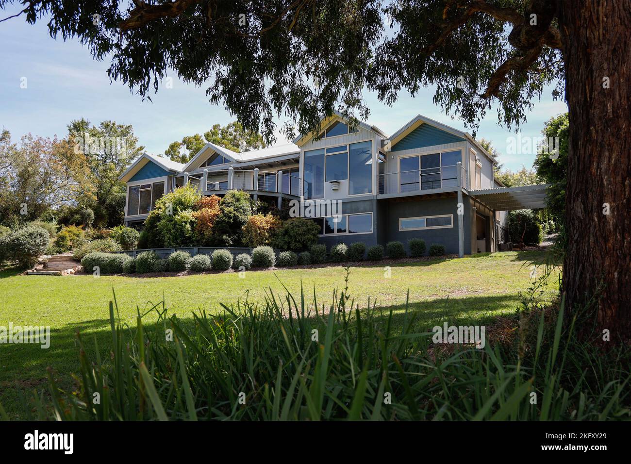 Villa im Landhausstil in Paynesville, Victoria, Australien Stockfoto