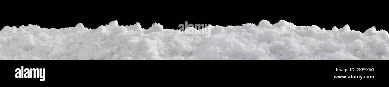 Banner von rauem weißem Schnee isoliert auf schwarz Stockfoto