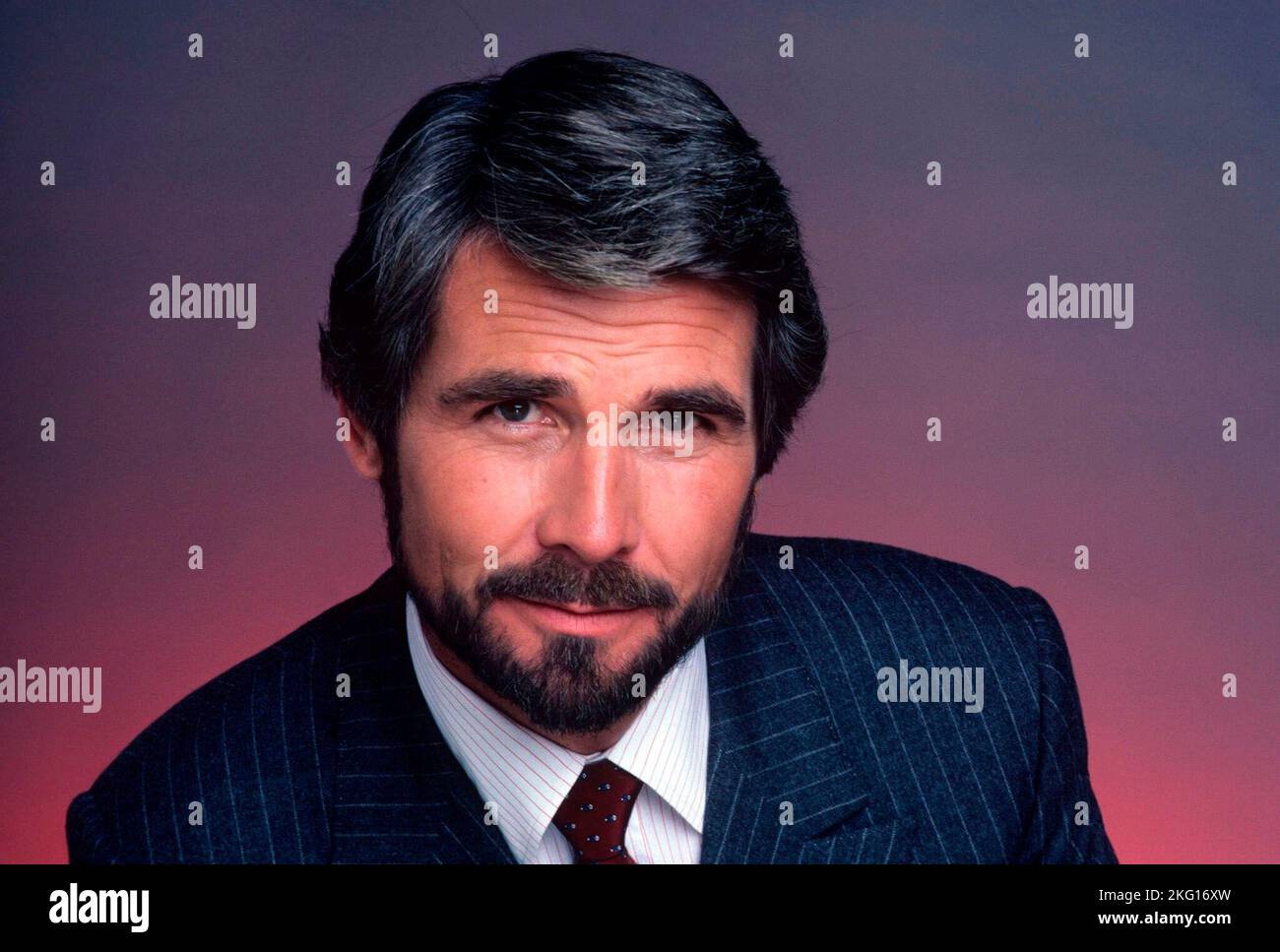 JAMES BROLIN im HOTEL (1983), Regie VINCENT MCEVEETY, JAMES BROLIN und