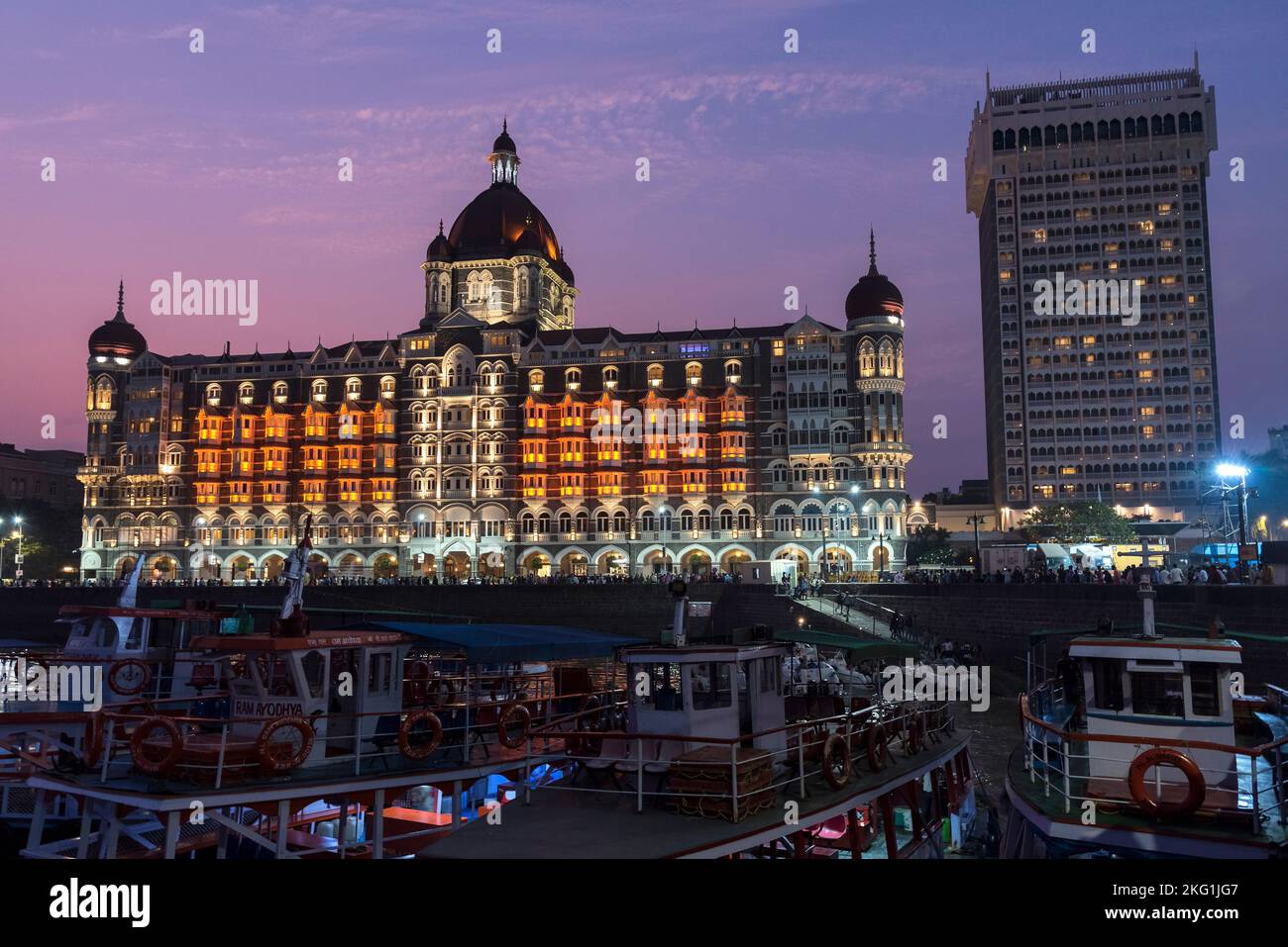 Taj Mahal Palace Hotel, Taj Mahal Tower Hotel, Apollo Bandar, Colaba, Bombay, Mumbai, Maharashtra, Indien Stockfoto