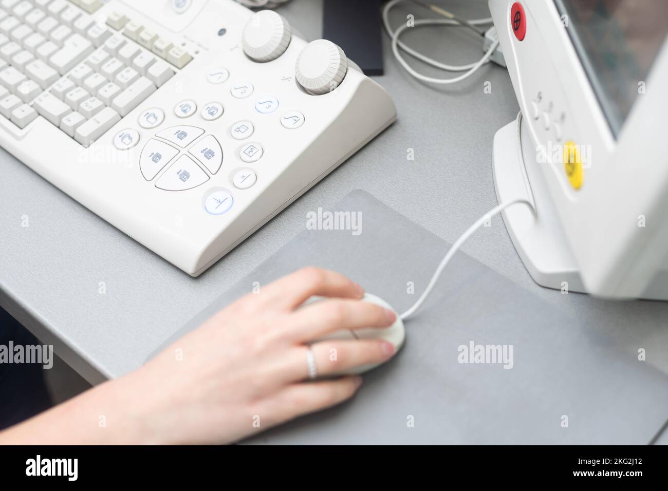 Hand auf der Maus im Krankenhaus, Medical Concept Stockfoto