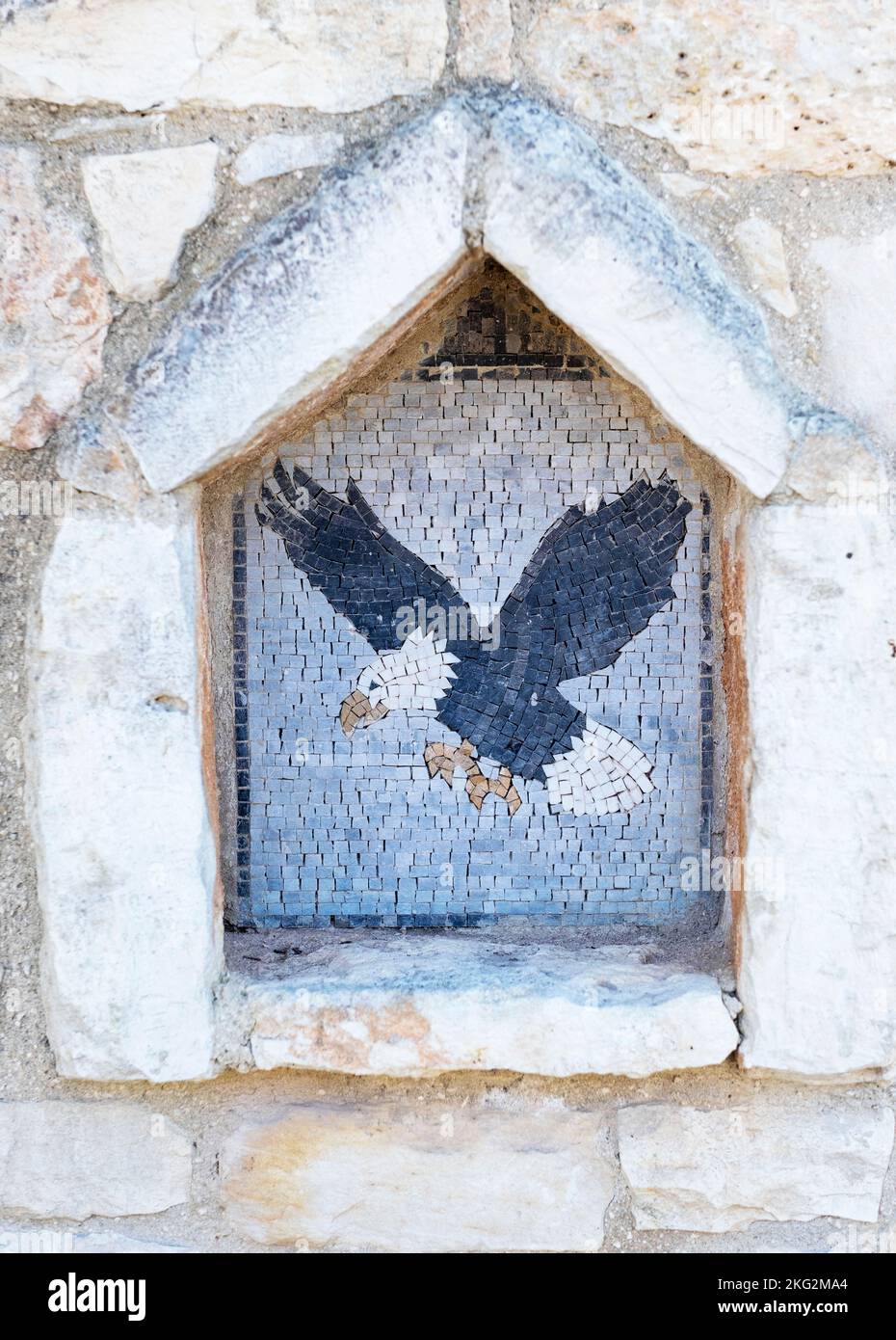 Adler-Wandmosaik im Dorf Droushia, Region Paphos, Zypern Stockfoto