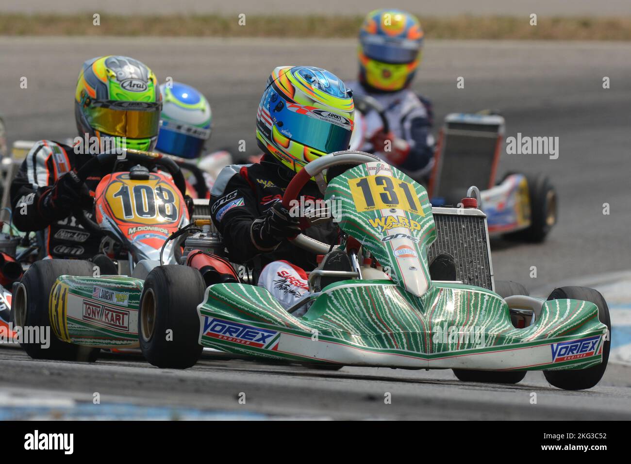 Logan Sargeant ist ein amerikanischer Rennfahrer, 2022 trat er mit Carlin an der FIA Formel 2-Meisterschaft an, er wird für Williams Racing in der Formel-1-Weltmeisterschaft 2023 fahren, nachdem er über die Williams Driver Academy seinen Abschluss gemacht hat. Stockfoto