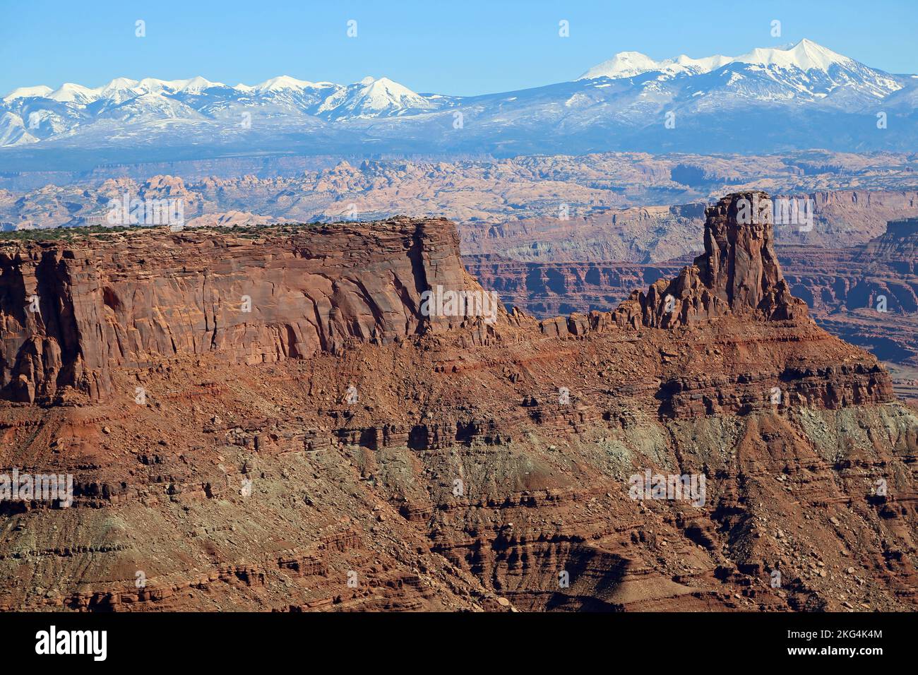 La Sal Berge über erodierter Landschaft - Utah Stockfoto