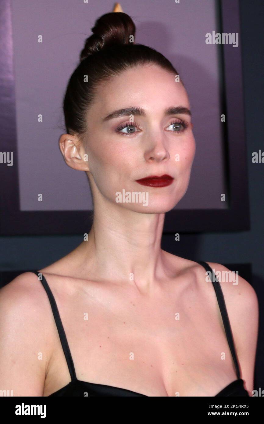 Rooney Mara bei der Ankunft für die Academy of Motion Picture Arts and Sciences 13. Governors Awards - Teil 2, Fairmont Century Plaza Hotel, Los Angeles, CA 19. November 2022. Foto: Priscilla Grant/Everett Collection Stockfoto