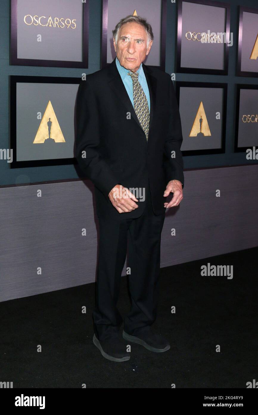 Judd Hirsch bei der Ankunft für die Academy of Motion Picture Arts and Sciences 13. Governors Awards - Teil 2, Fairmont Century Plaza Hotel, Los Angeles, CA 19. November 2022. Foto: Priscilla Grant/Everett Collection Stockfoto