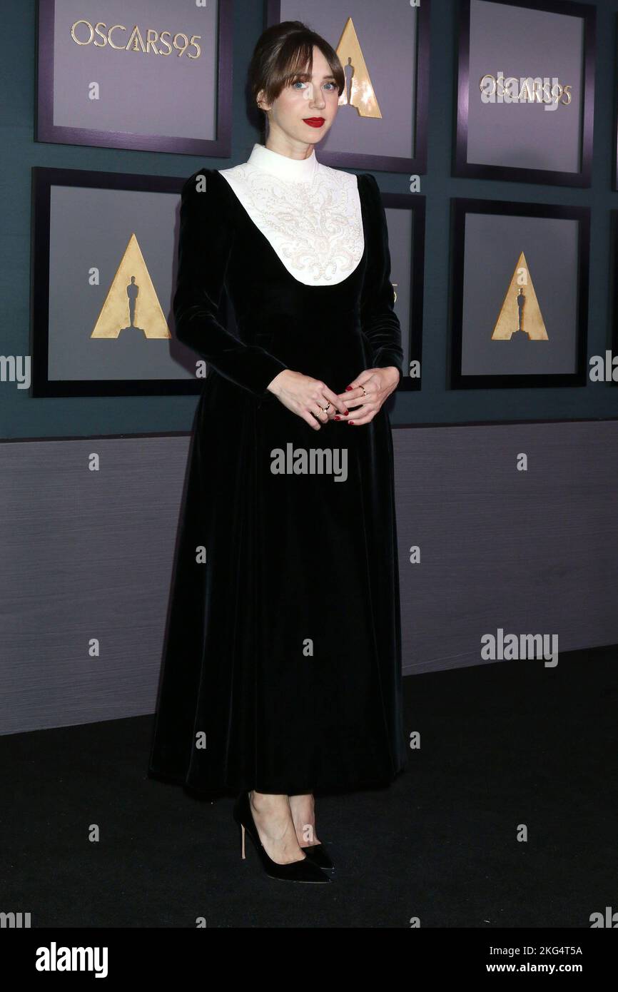 Zoe Kazan bei der Ankunft für die Academy of Motion Picture Arts and Sciences 13. Governors Awards - Teil 2, Fairmont Century Plaza Hotel, Los Angeles, CA 19. November 2022. Foto: Priscilla Grant/Everett Collection Stockfoto