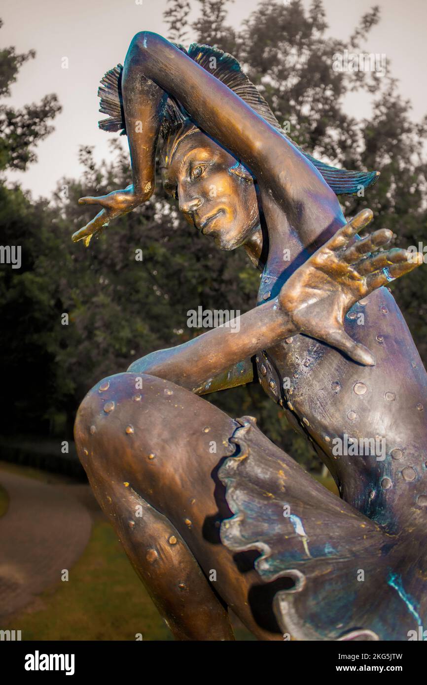 2020 09 25 Tulsa USA - Broze-Statue von Majorie Tallchief of Native American Osage Heritage - Teil der 5 Monde Dauerausstellung im Freien am Tul Stockfoto