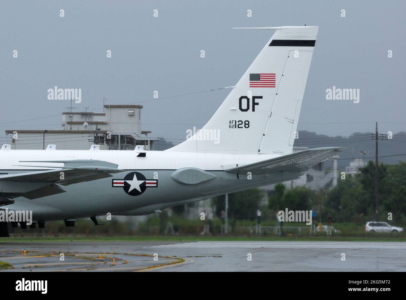 Tokio, Japan - 17. September 2012: United States Air Force Boeing RC-135S Cobra Ball Vertical Fin. Stockfoto