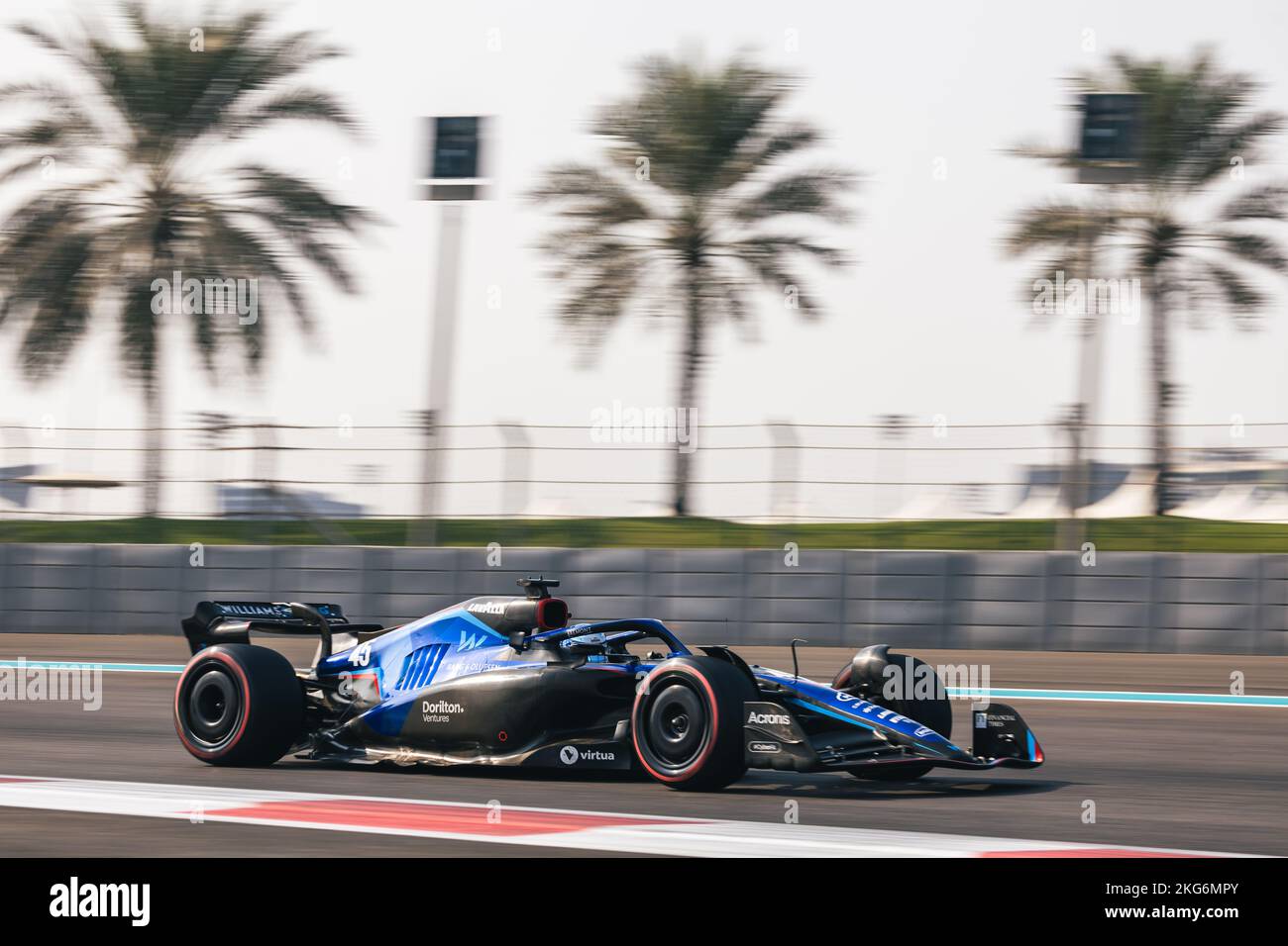 Logan Sargeant (USA) Williams Racing FW44. 21.11.2022. Formula 1 Testing, Yas Marina Circuit, Abu Dhabi, Montag. Der Bildnachweis sollte lauten: XPB/Alamy Live News. Stockfoto