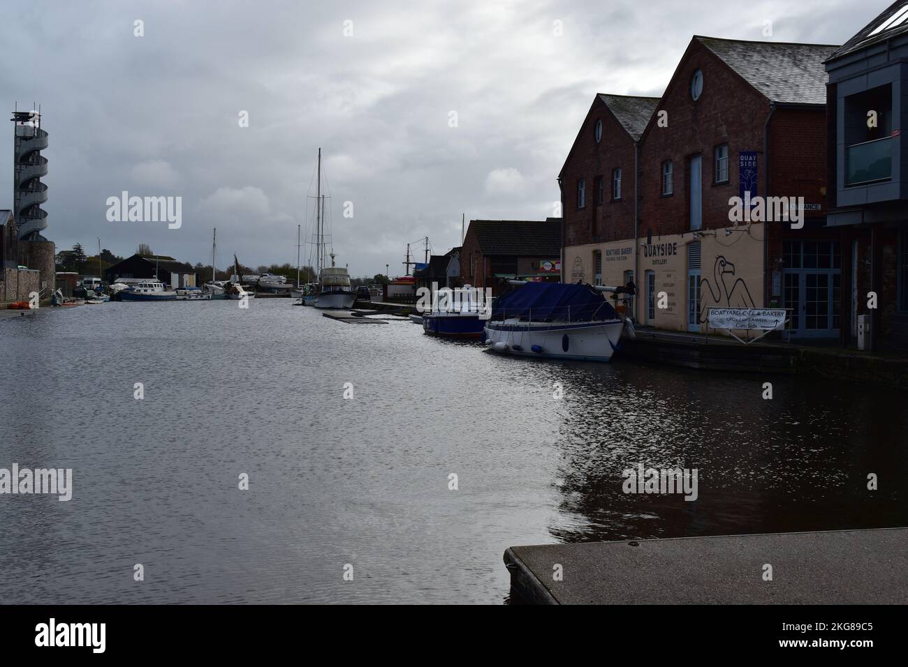 Flussbecken Des Exeter-Kanals. Stockfoto
