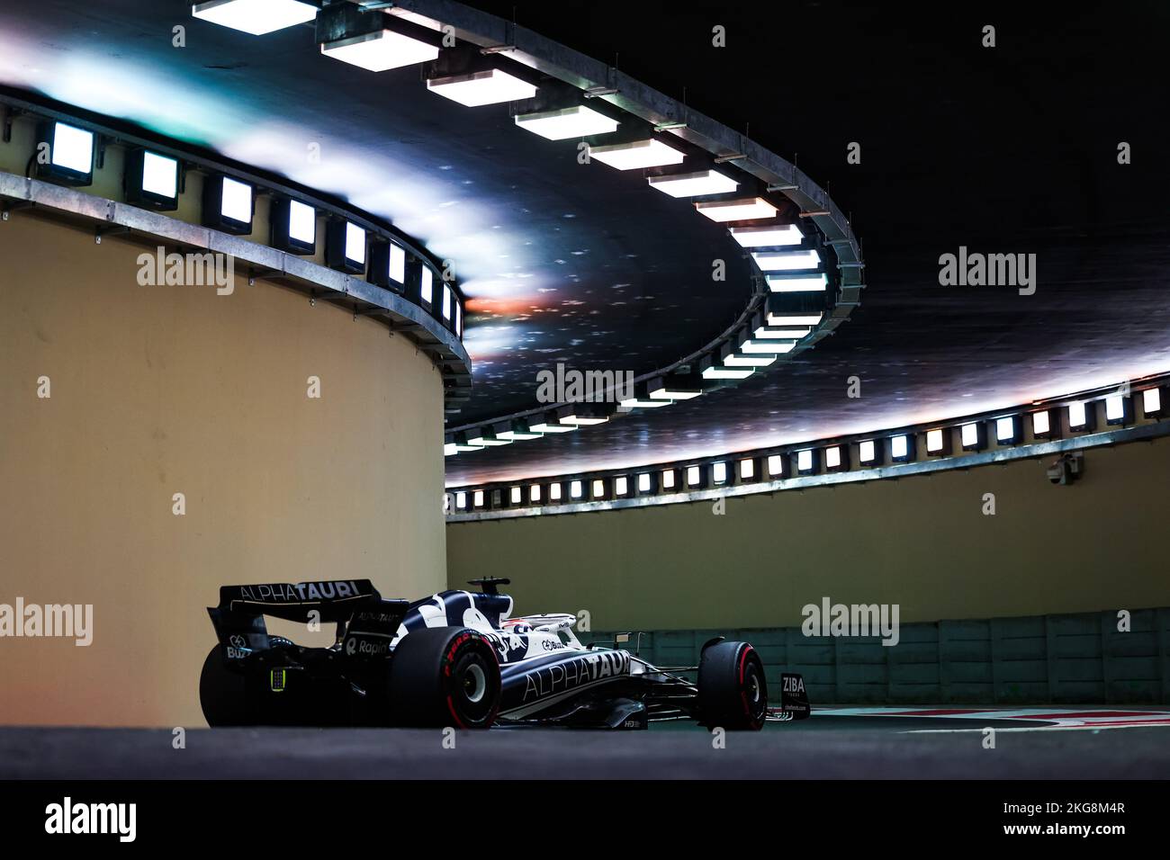 22 TSUNODA Yuki (jap), Scuderia AlphaTauri AT03, Aktion während der 2022 Nachsaison-Tests vom 22. Bis 23. November 2022 auf dem Yas Marina Circuit, auf der Insel Yas, Abu Dhabi - Foto Florent Gooden / DPPI Stockfoto