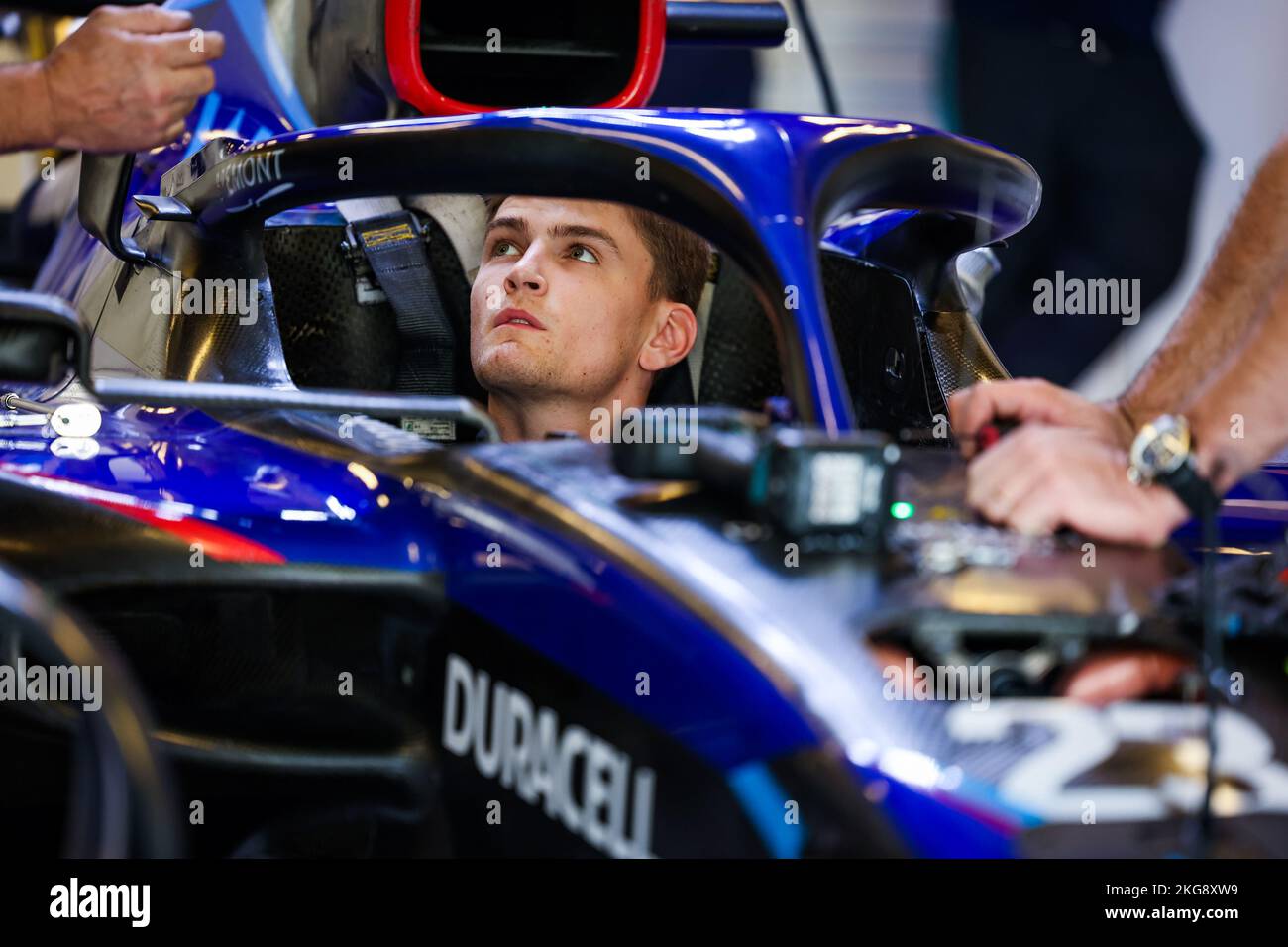 Yas Island, Abu Dhabi - 22/11/2022, SARSERGEANT Logan (usa), Williams Racing FW44, Porträt während der 2022 Tests nach der Saison vom 22. Bis 23. November 2022 auf dem Yas Marina Circuit, in Yas Island, Abu Dhabi - Foto: Florent Gooden / DPP/DPPI/LiveMedia Stockfoto