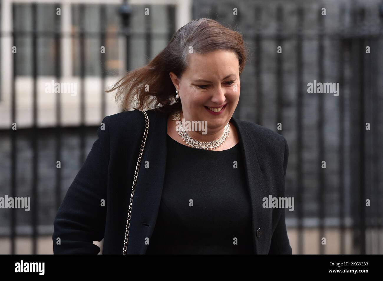 London, England, Großbritannien. 22.. November 2022. VICTORIA PRENTIS, Generalanwältin, bei einer Kabinettssitzung in der Downing Street, London. (Bild: © Thomas Krych/ZUMA Press Wire) Stockfoto