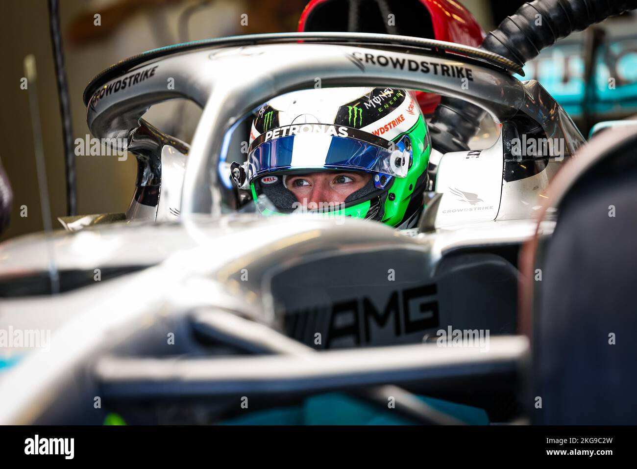 Yas Island, Abu Dhabi - 22/11/2022, VESTI Frederik, Mercedes AMG F1 Team W13, Portrait während der 2022 Tests nach der Saison vom 22. Bis 23. November 2022 auf dem Yas Marina Circuit, in Yas Island, Abu Dhabi - Foto: Florent Gooden / DPP/DPPI/LiveMedia Stockfoto