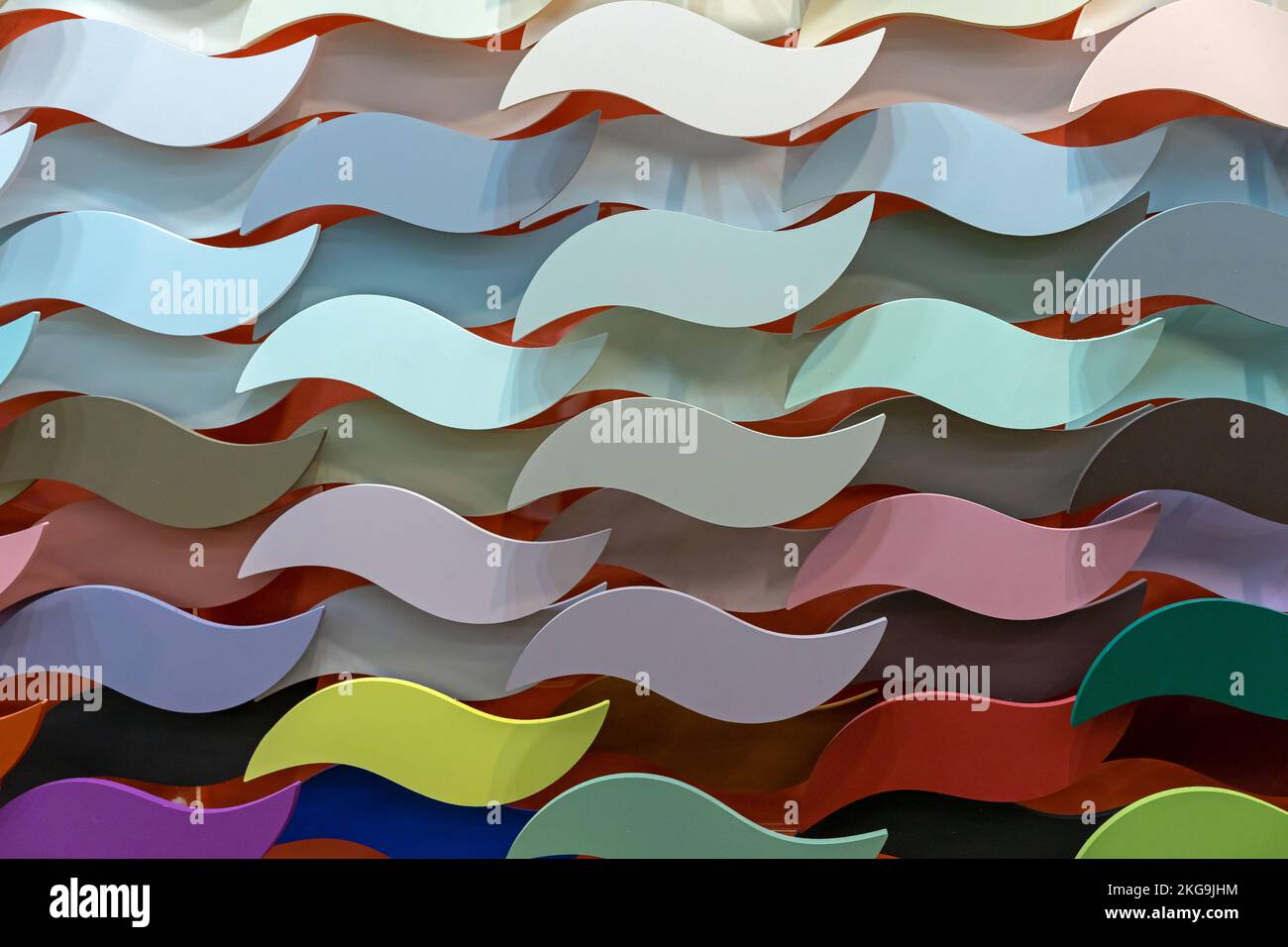 Farbpalette von Innenfarben in Form dreidimensionaler Farbwellen. Stockfoto