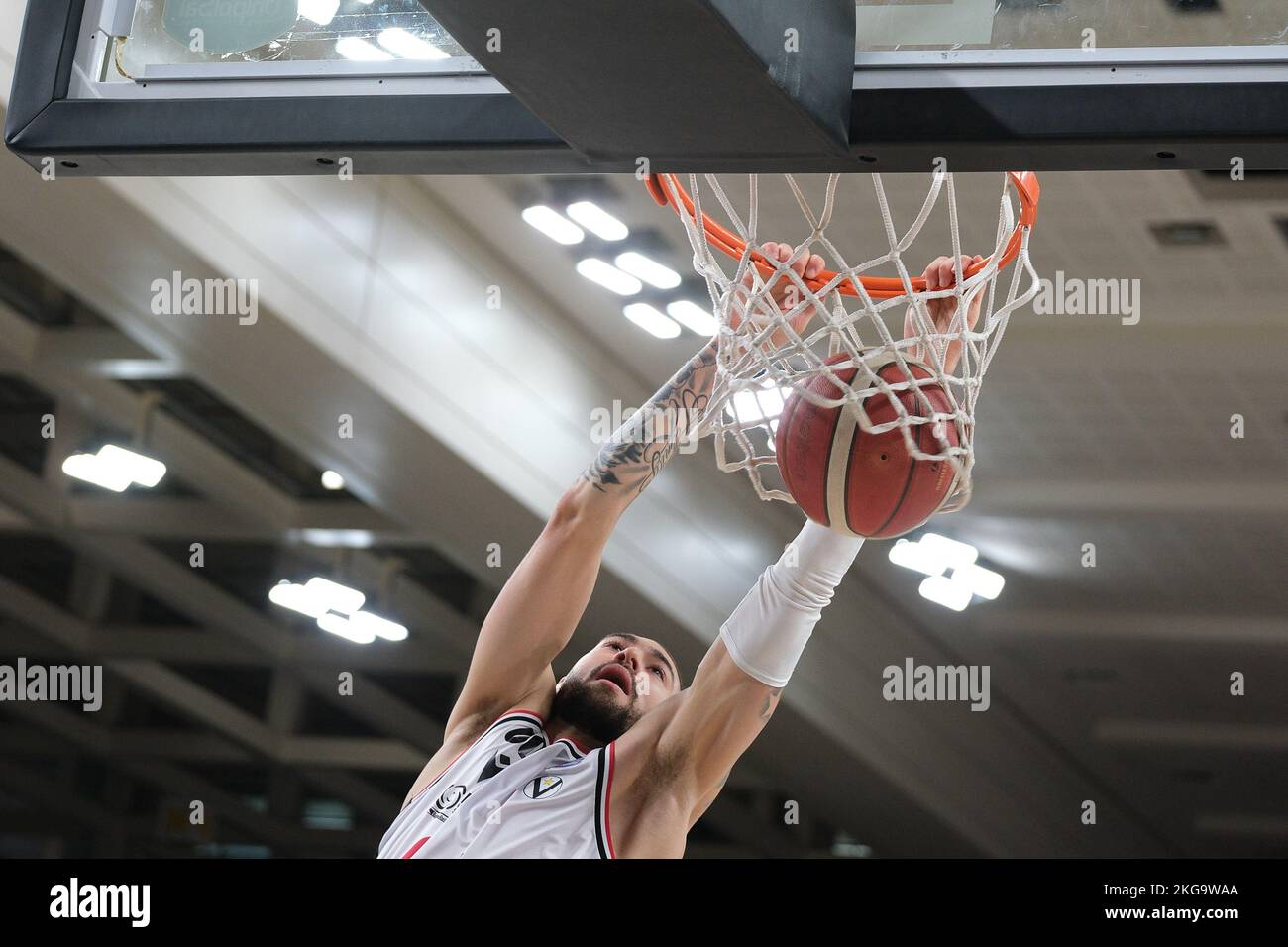 Italienische Basketballmeisterschaft A1 - Dolomiti Energia Trentino vs. Virtus Segafredo Bologna. 20.. November 2022, Trient, Italien Stockfoto