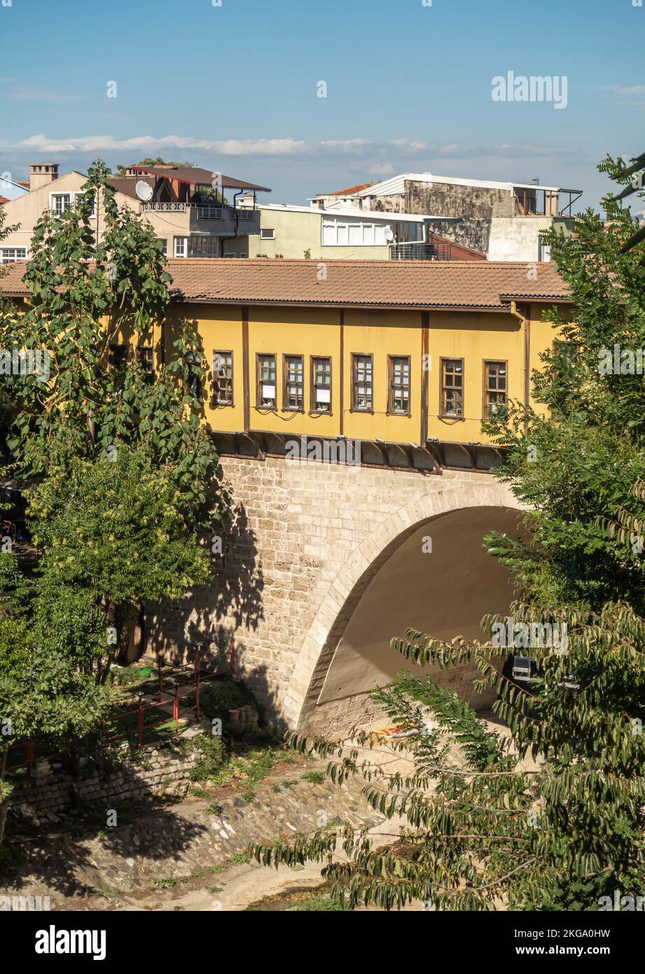 Irgandı Köprüsü. Historische Brücke in Bursa Turkey Stockfoto