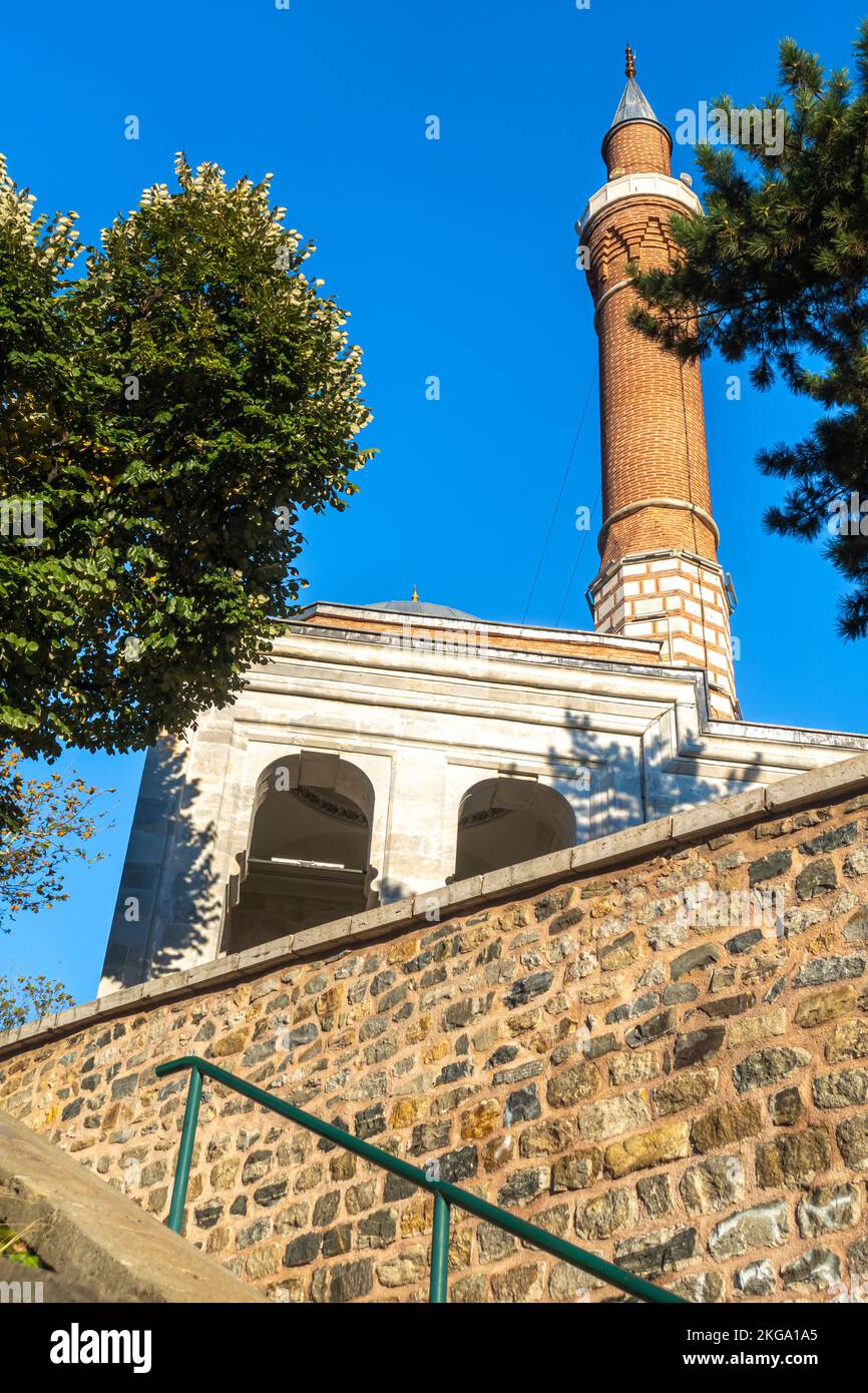Bayezid I Moschee, eine historische Moschee in Bursa, Türkei, Teil des großen Komplexes, der von der osmanischen Sultanin Bayezid I zwischen 1391 und 1395 erbaut wurde Stockfoto