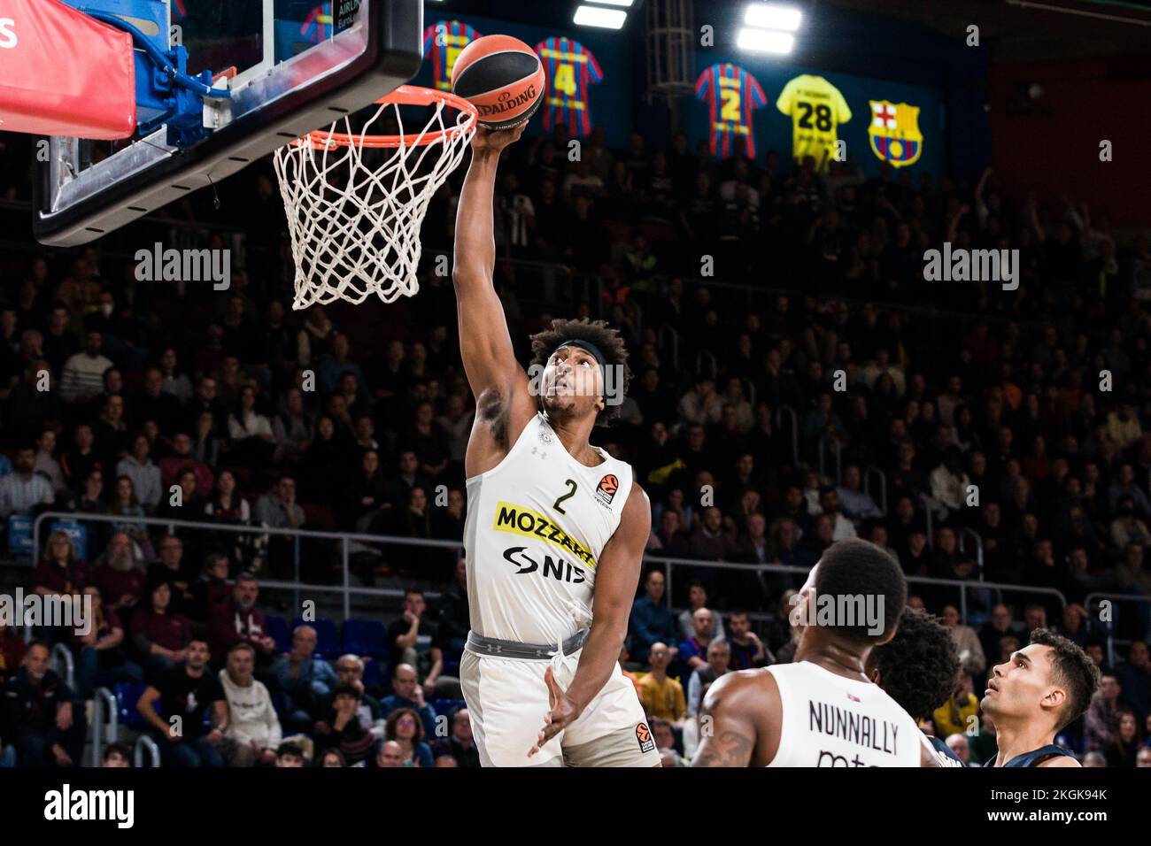 Zach Leday von Partizan Mozzart wettete Belgrad während des EuroLeague-Basketballspiels der Turkish Airlines zwischen dem FC Barcelona und Partizan Mozzart Bet Belgrad am 22. November 2022 im Palau Blaugrana in Barcelona, Spanien - Foto: Javier Borrego/DPPI/LiveMedia Stockfoto