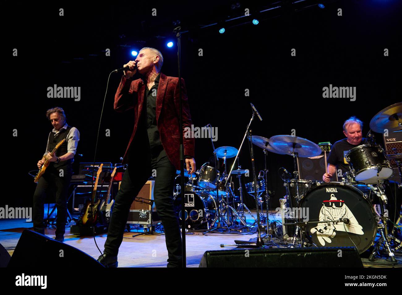 Portsmouth, Hampshire, Großbritannien - November 20 2022 - The Blockheads Tour mit Unterstützung von Dr. Feelgood in Portsmouth Guildhall (VZA 0432) (Bild: Vernon N Stockfoto