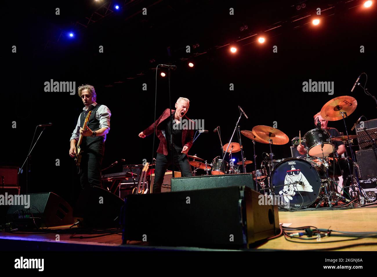 Portsmouth, Hampshire, Großbritannien - November 20 2022 - The Blockheads Tour mit Unterstützung von Dr. Feelgood in Portsmouth Guildhall (VZA 0432) (Bild: Vernon N Stockfoto