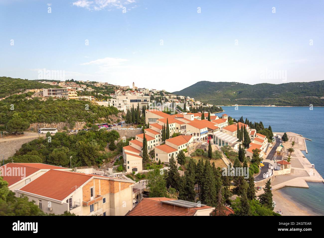 Blick auf die Stadt, Neum, Herzegowina-Neretva, Bosnien und Herzegowina Stockfoto
