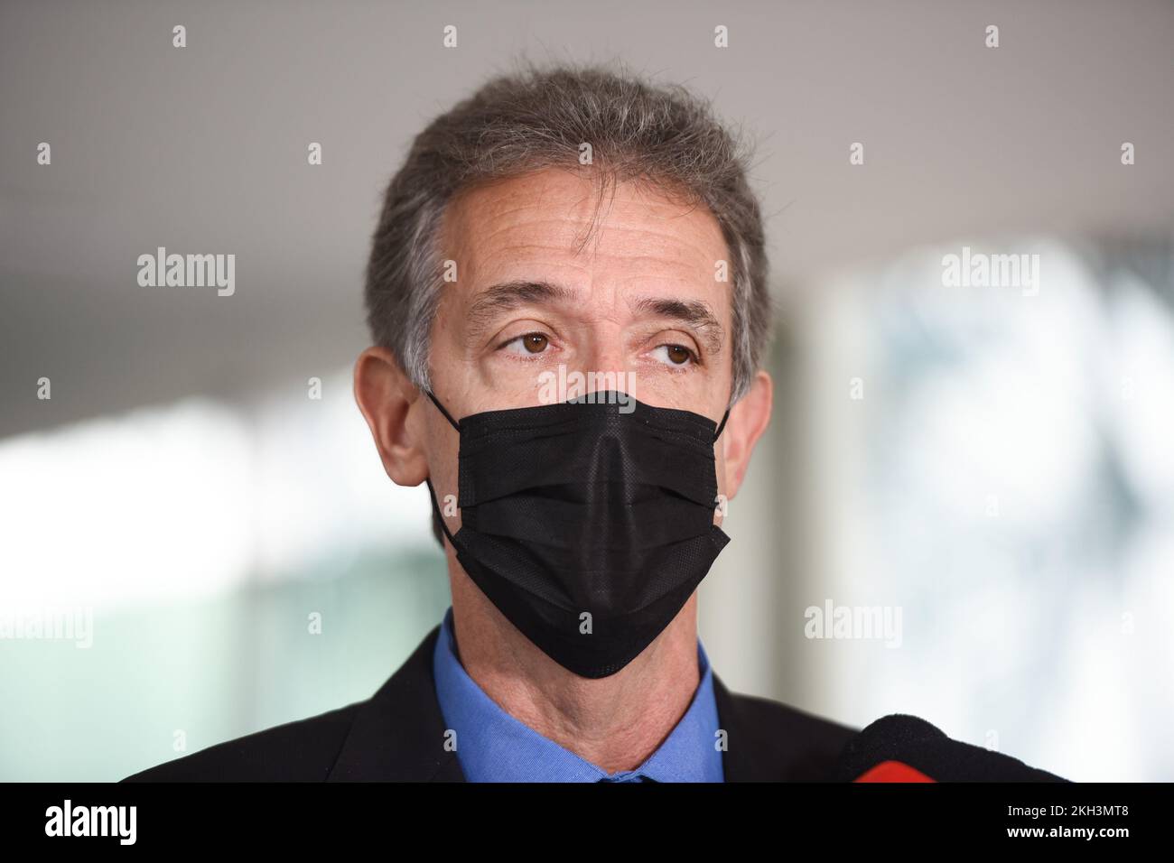 Brasília, DF - 23.11.2022: TRANSIÇÃO Saúde TEM Reunião COM QUEIROGA - Foto, ehemaliger Gesundheitsminister Arthur Chioro. Am Mittwoch (23) trifft sich die für Gesundheit zuständige Arbeitsgruppe des Übergangs mit dem Gesundheitsminister Marcelo Queiroga, um Informationen über die Bekämpfung von Covid-19 und Impfstoffen anzufordern. (Foto: Ton Molina/Fotoarena) Stockfoto