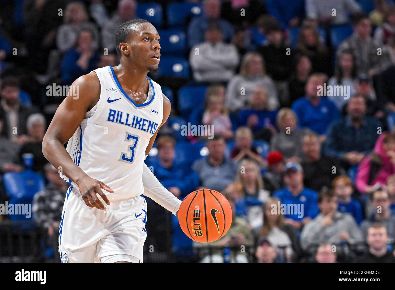 23. NOVEMBER 2022: Saint Louis Billikens Wächter Javonte Perkins (3) in einem regulären Saisonspiel, bei dem die Paul Quinn Tigers die St. Louis Billikens. In der Chaifetz Arena in St. Louis, MO Richard Ulreich/CSM Stockfoto