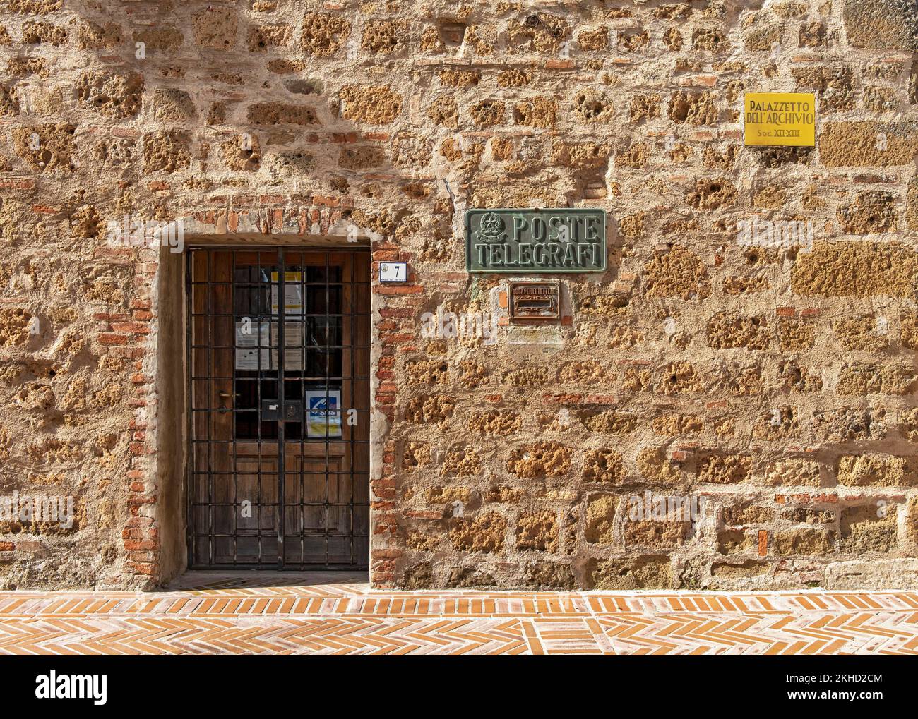 Palazzo Comunale oder Archives Palace, Palazzo dellArchivio, Sovana, Toskana, Italien, Europa Stockfoto