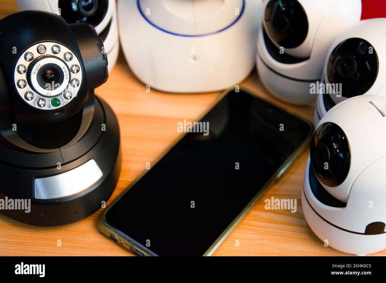 Installation von IP-CCTV-Kameras oder Überwachungssystemen mit fortschrittlicher Technologie CCTV-System Stockfoto