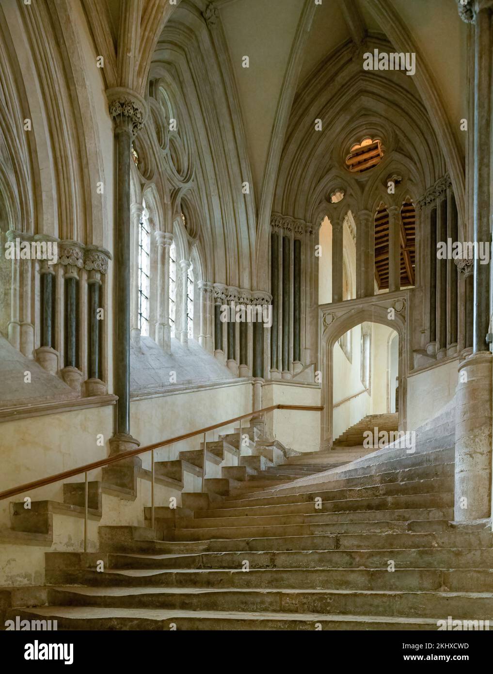 Schritte zum Kapitelhaus. Wells Cathedral. Stockfoto