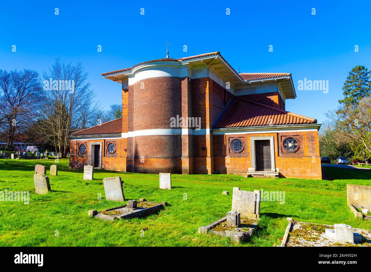Rückseite der St. Martin's Church Edwin Lutyens im italienischen Stil, Knebworth, Hertfordshire, Großbritannien Stockfoto
