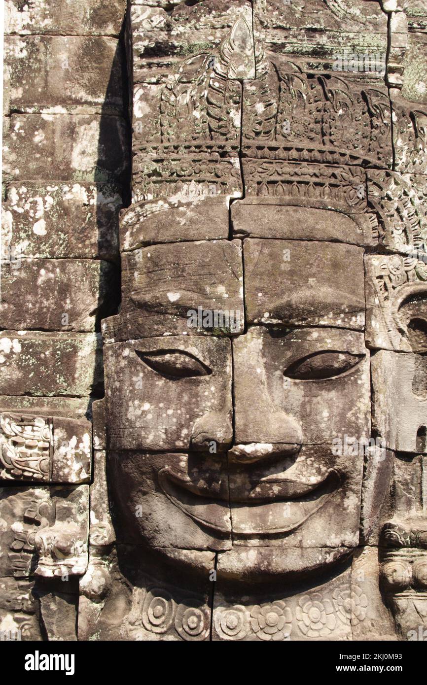 Gesicht von König Jayavarman VII (Bas Relief), Bayon Tempel, Angkor Thom, Siem Reap, Kambodscha. Stockfoto