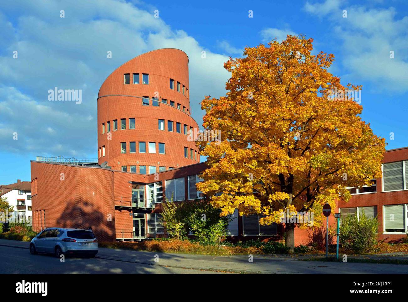 Deutschland, Bayern, Unterschleissheim: nördliche Rotunde des Bildungszentrums für Sehbehinderte (SBZ). Die Architekten Pagenstecher & Moosmang, Stockfoto