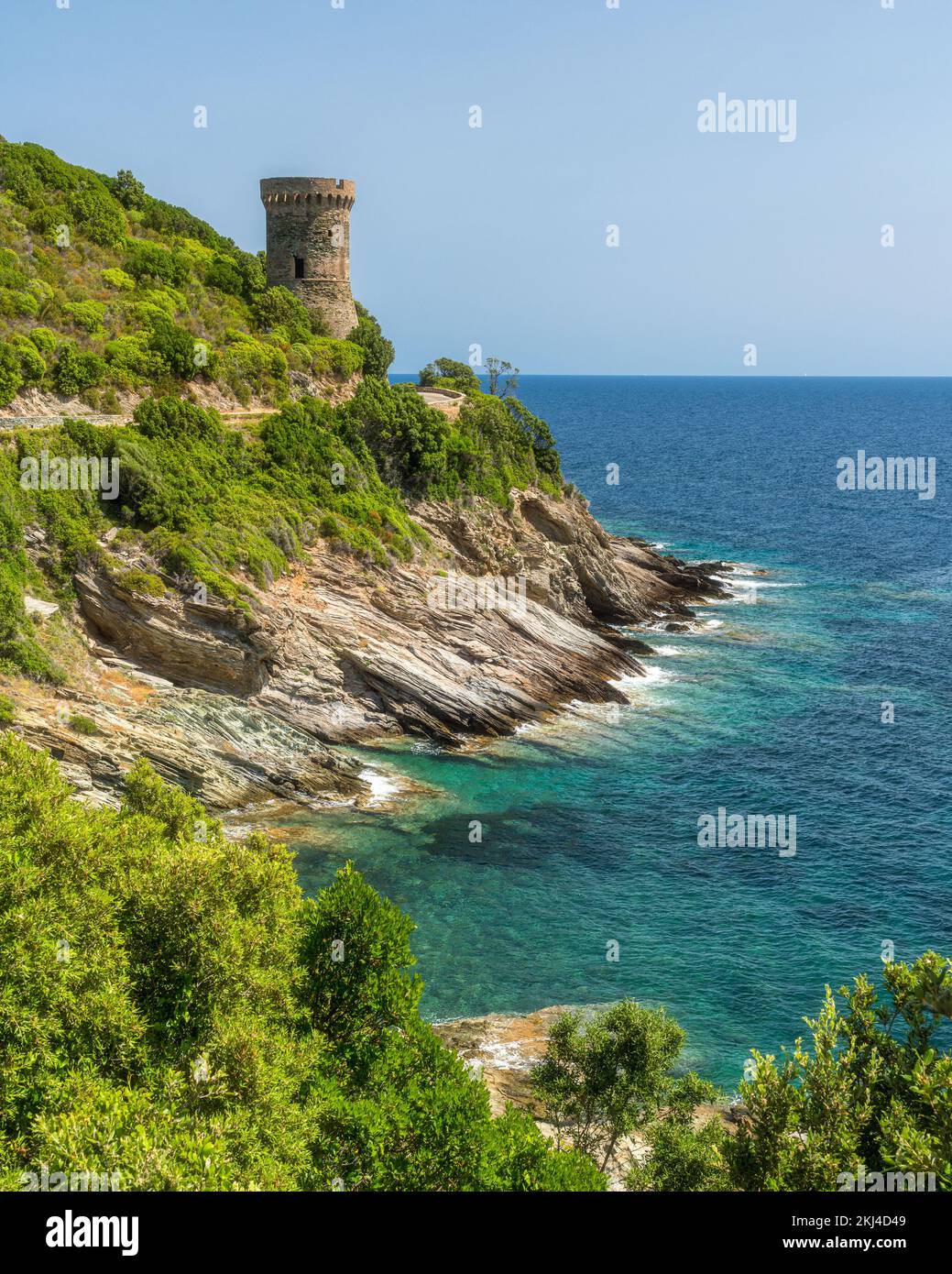 Wunderschöne Landschaft mit dem Torra di l'Osse. Kap Korsika, Korsika, Frankreich. Stockfoto