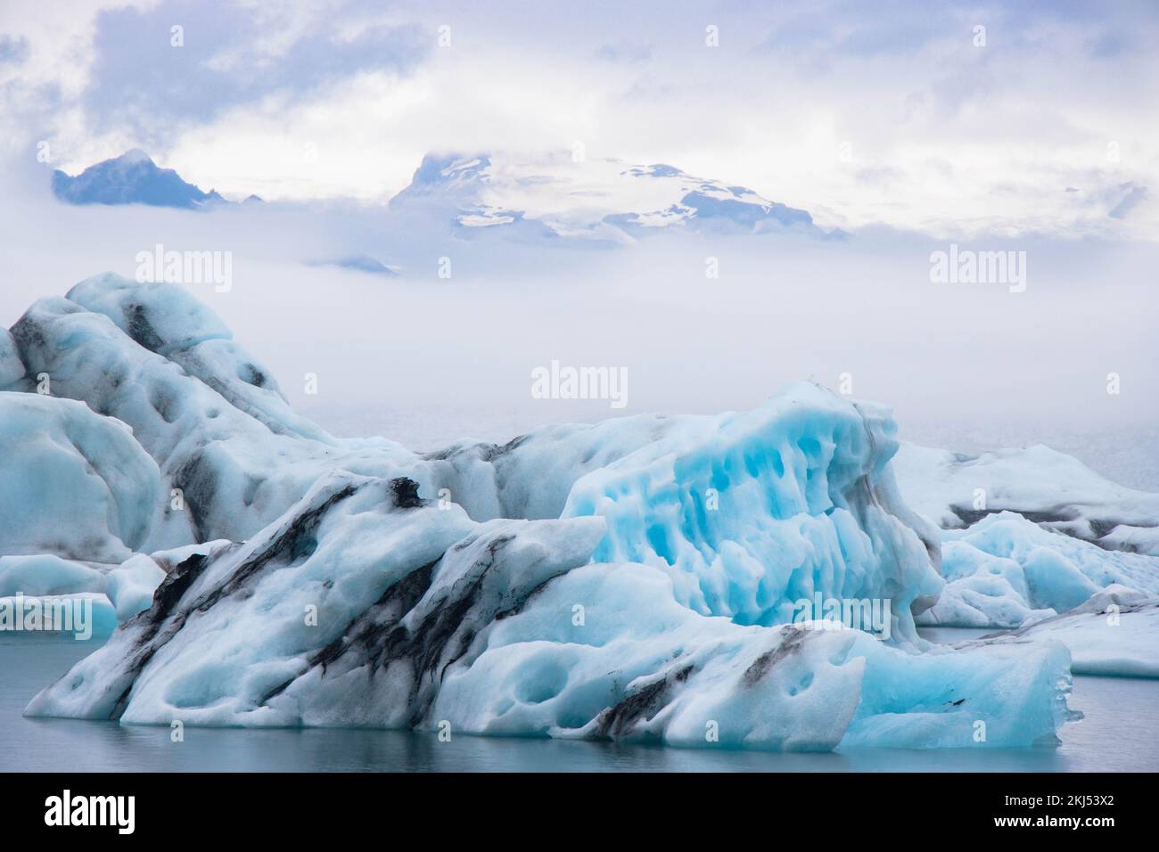 Jokulsarlon Gletscherlagune große schwimmende Eisberge in Jokulsarlon, Island Stockfoto