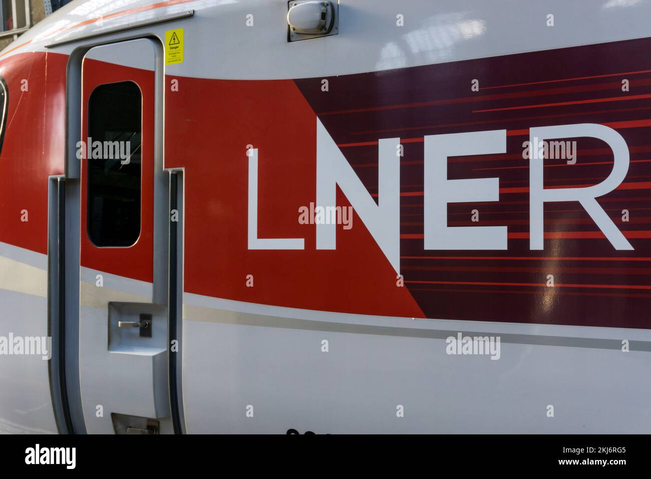 LNER Logo auf einem Zug. Stockfoto