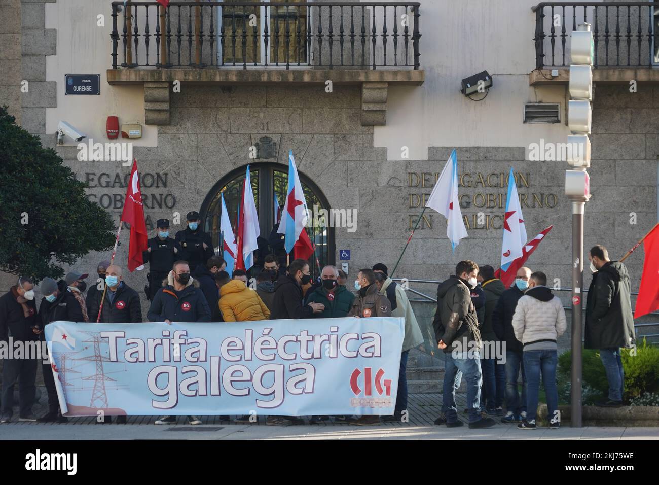 A Coruna, Spanien, protestiert gegen die Einführung eines Stromtarifs für die Industrie. Slogan „galicischer Stromtarif“. Dez. 15, 2021 Stockfoto