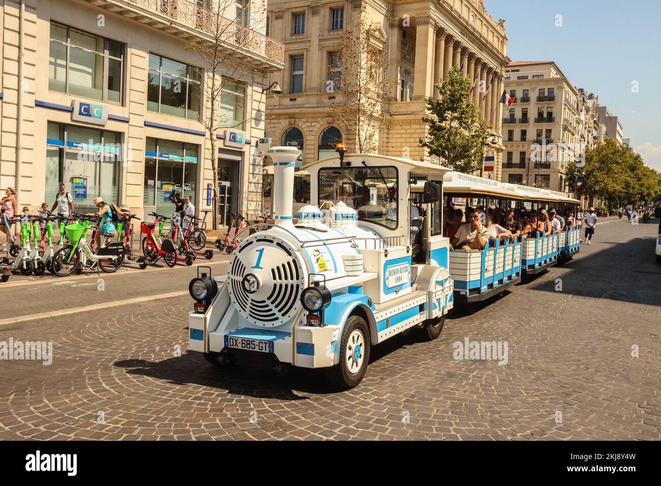 Les petits trains de marseille Fotos und Bildmaterial in hoher