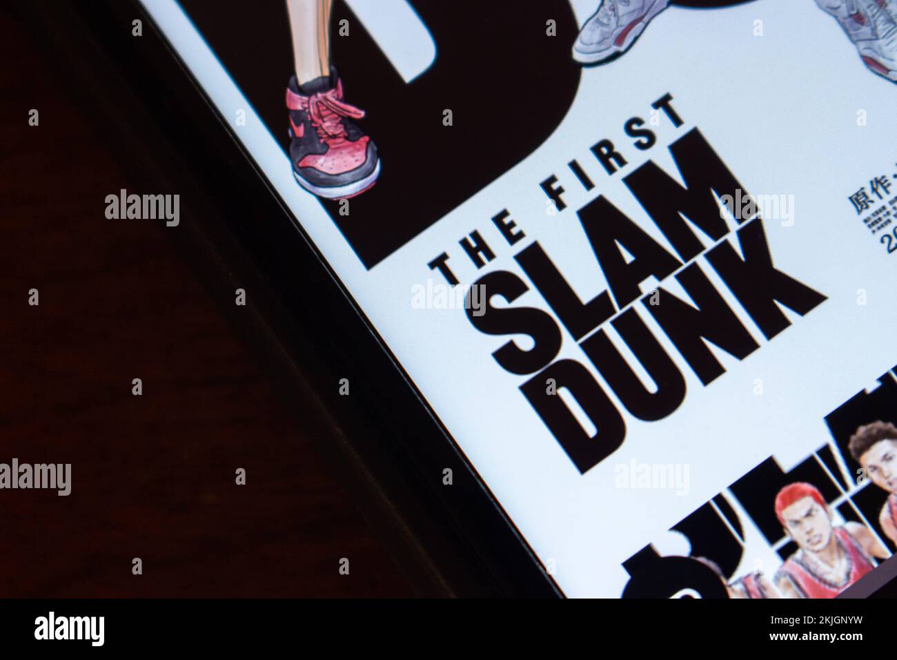 Vancouver, KANADA - Nov 7 2022 : das Logo des japanischen Animationsfilms The First Slam Dunk, der auf seiner Website auf einem iPhone zu sehen ist. Slam Dunk ist ein Japaner Stockfoto